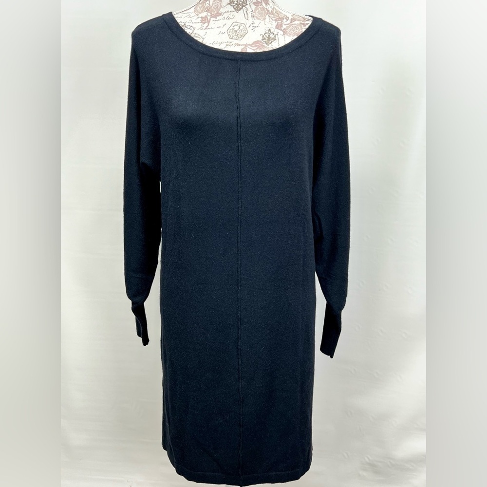 BOBEAU Black knit scoop neck sweater dress size M.